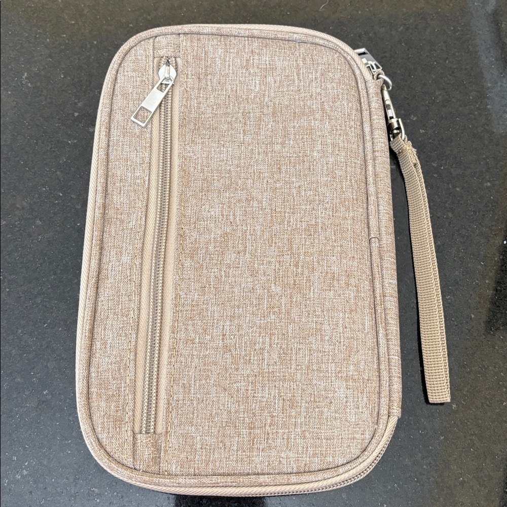 Heathered Tan Coated Wristlet Pouch for Travel Storage Organization RFID - Picture 5 of 8